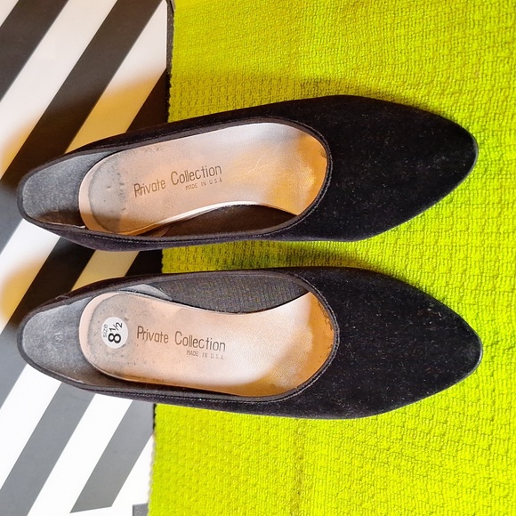 Vintage 90s velvet heels - Picture 2 of 5